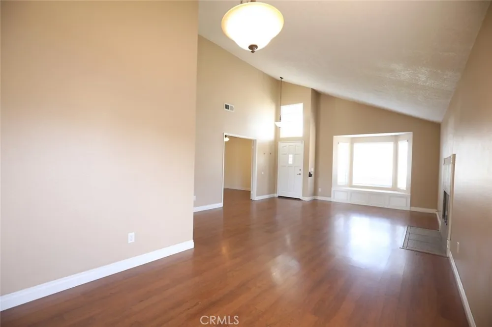 25567 Woodside Murrieta, CA 92563