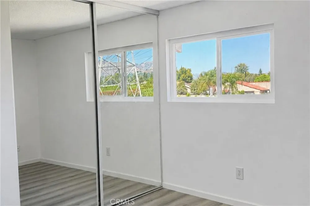 10331 Lindley #229 Porter Ranch, CA 91326