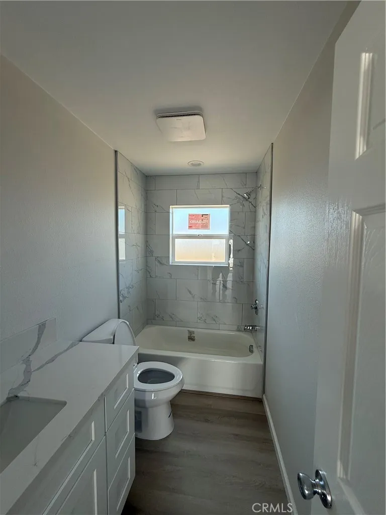 1332 Olivine Avenue Mentone, CA 92359