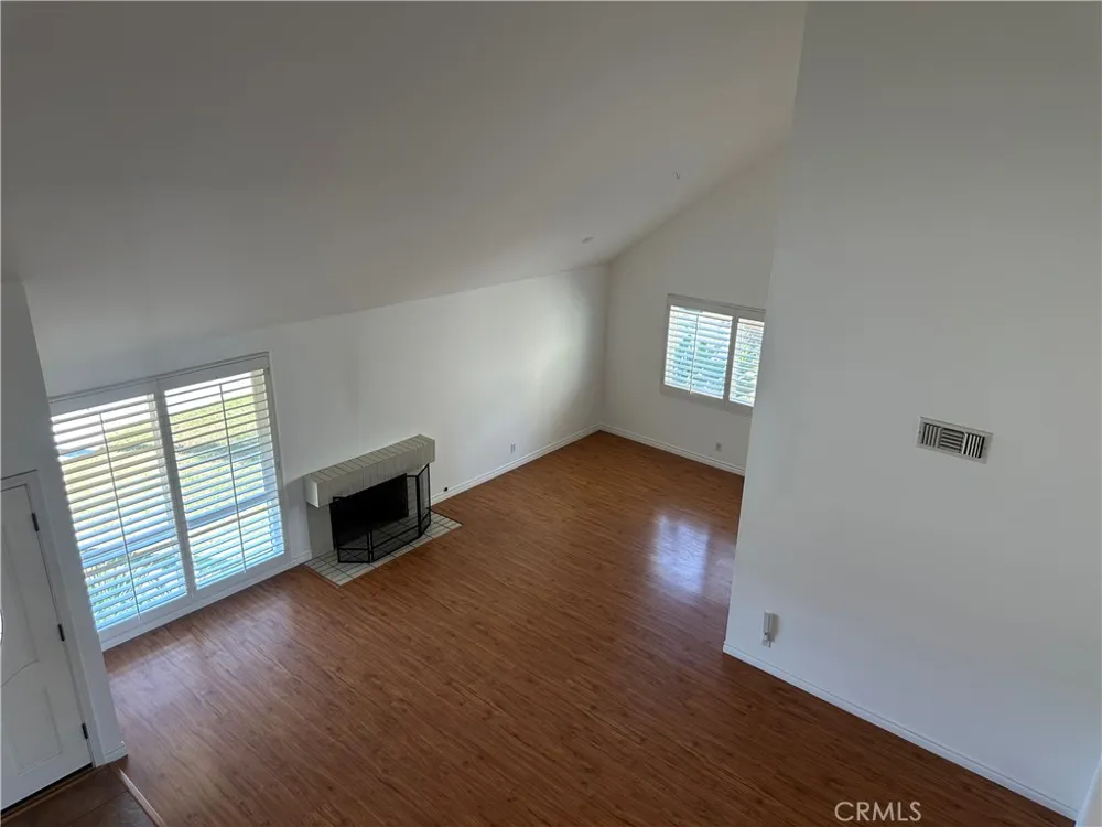 9684 Avenida Monterey Cypress, CA 90630