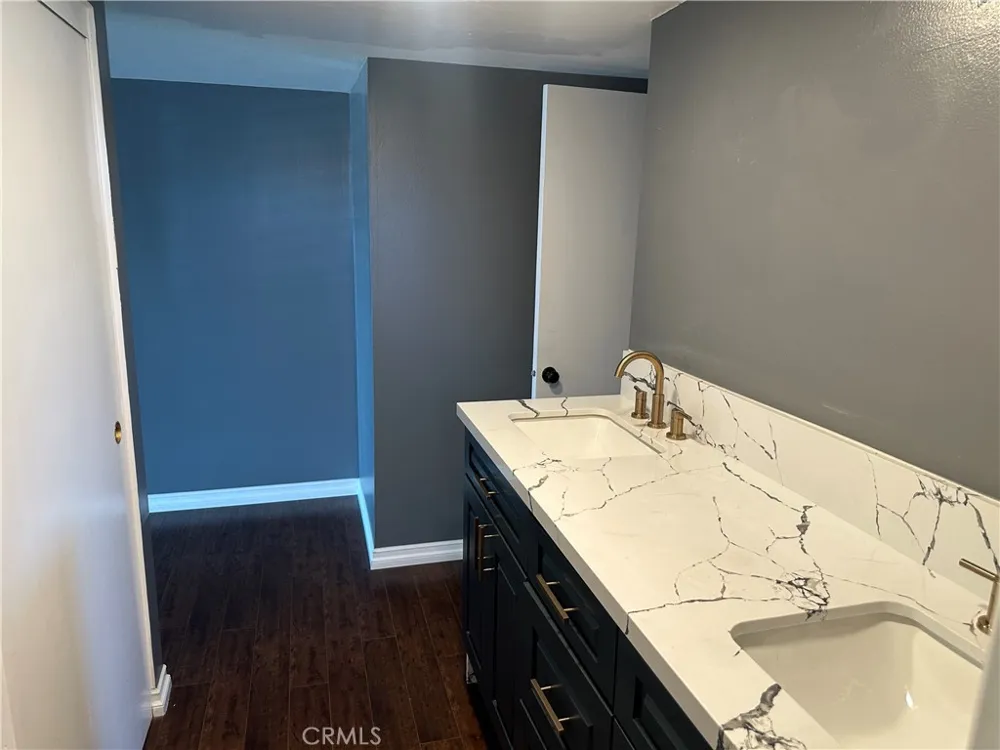 9684 Avenida Monterey Cypress, CA 90630