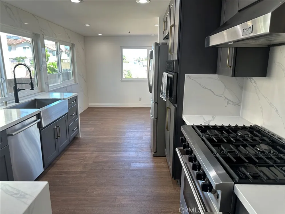 9684 Avenida Monterey Cypress, CA 90630