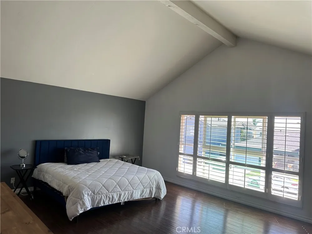 9684 Avenida Monterey Cypress, CA 90630
