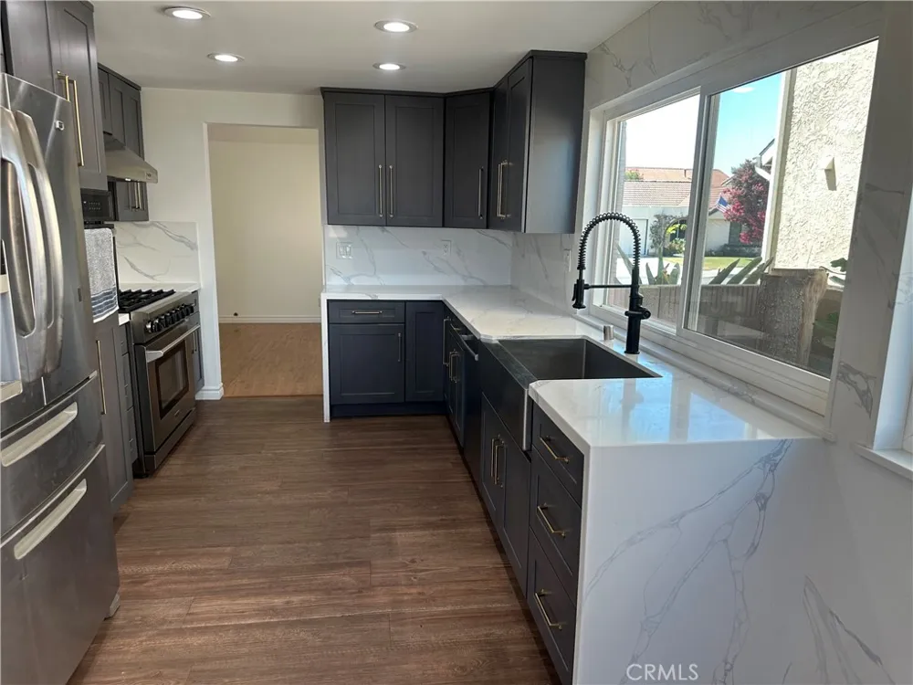 9684 Avenida Monterey Cypress, CA 90630