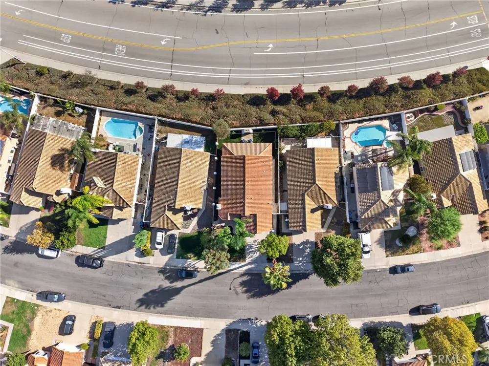 24441 Calle Tassjara Murrieta, CA 92562