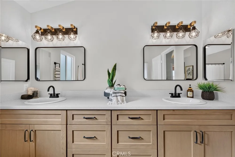 24441 Calle Tassjara Murrieta, CA 92562