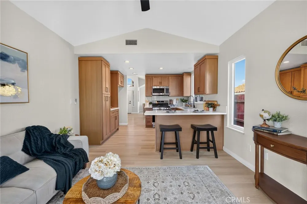 24441 Calle Tassjara Murrieta, CA 92562