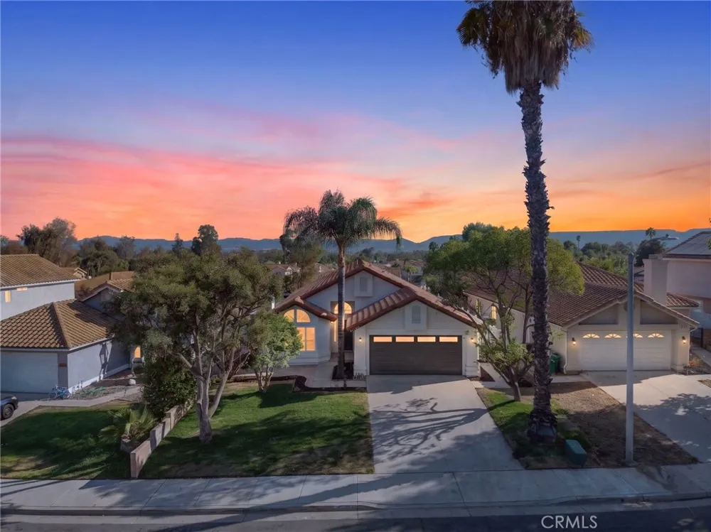 24441 Calle Tassjara Murrieta, CA 92562