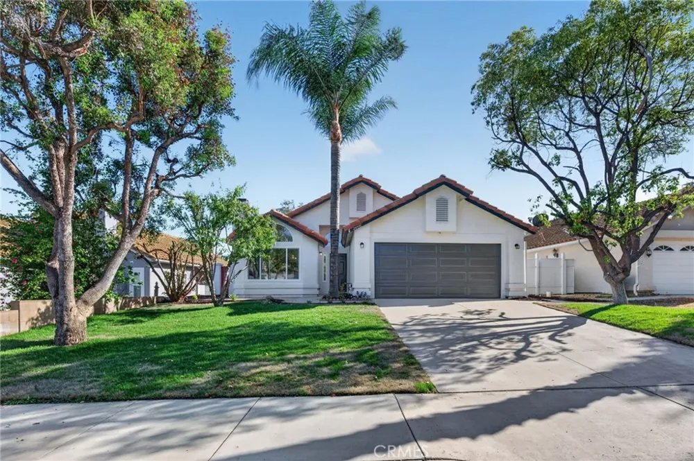 24441 Calle Tassjara Murrieta, CA 92562