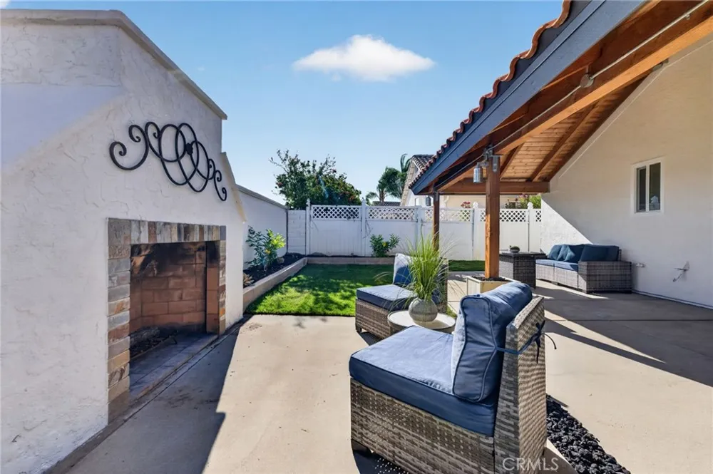 24441 Calle Tassjara Murrieta, CA 92562