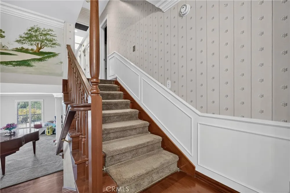 2418 S Buenos Aires Covina, CA 91724