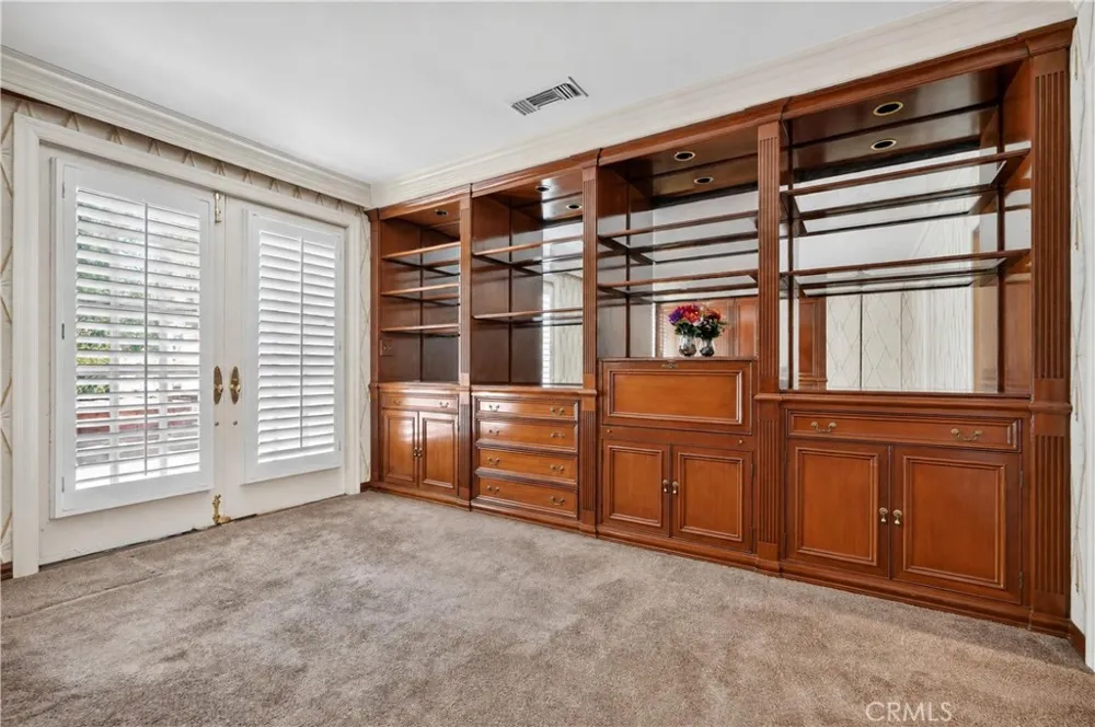 2418 S Buenos Aires Covina, CA 91724