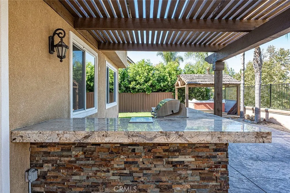 33320 Rhine Temecula, CA 92592