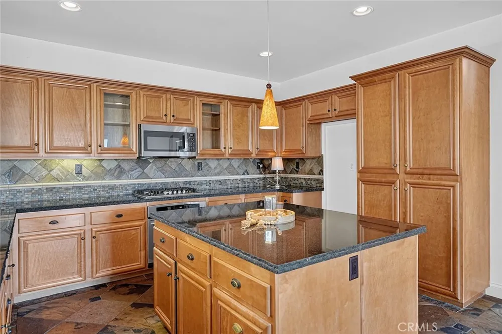 33320 Rhine Temecula, CA 92592