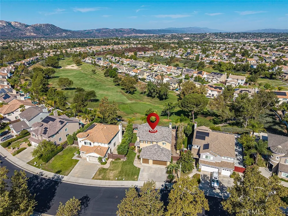 33320 Rhine Temecula, CA 92592