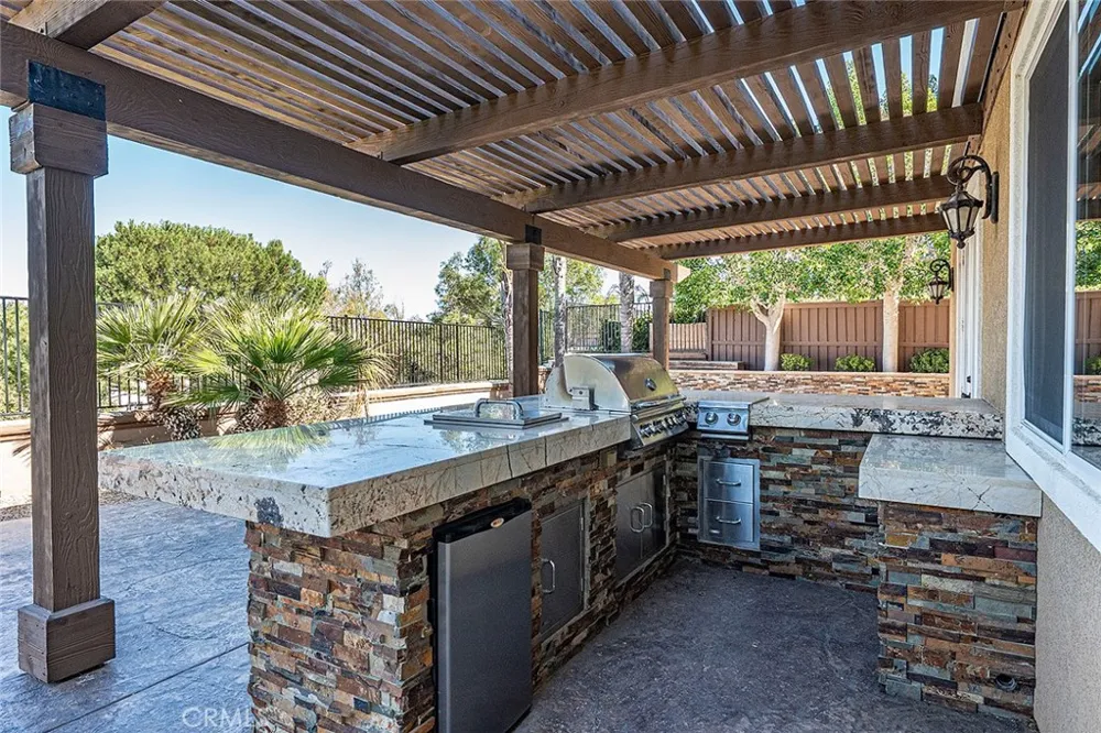33320 Rhine Temecula, CA 92592