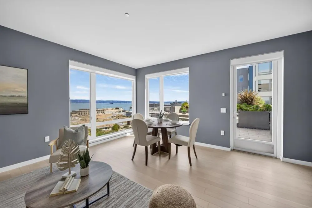 52 Innes Court #202 San Francisco, CA 94124