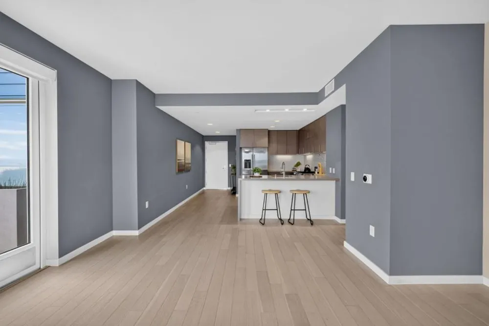 52 Innes Court #202 San Francisco, CA 94124