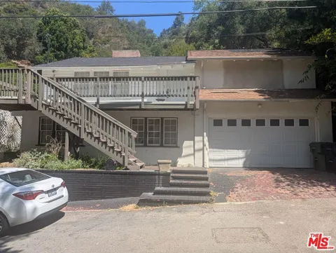 9699 Yoakum Drive