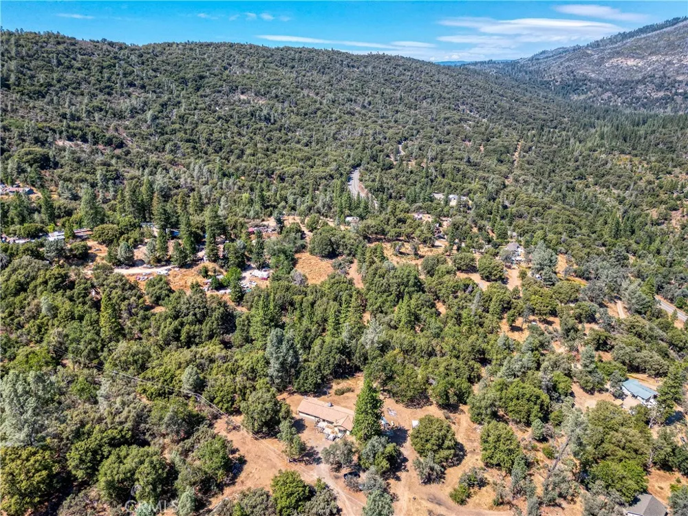 43696 Whispering Pines Drive Oakhurst, CA 93644