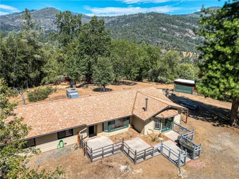 43696 Whispering Pines Drive