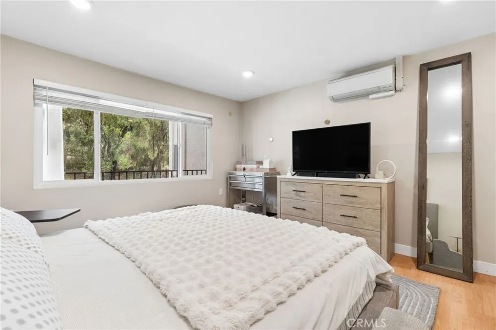 4001 Calle Sonora #2E Laguna Woods, CA 92637