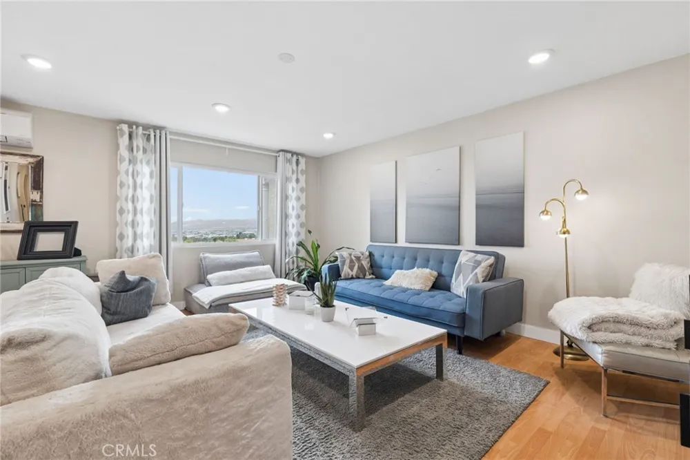 4001 Calle Sonora #2E Laguna Woods, CA 92637