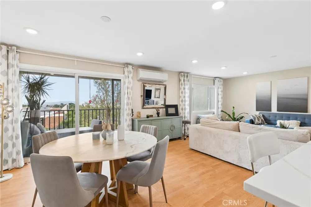 4001 Calle Sonora #2E Laguna Woods, CA 92637