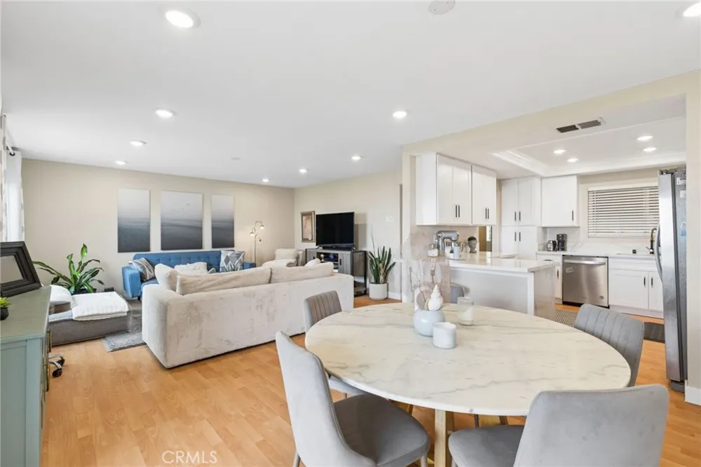 4001 Calle Sonora #2E Laguna Woods, CA 92637