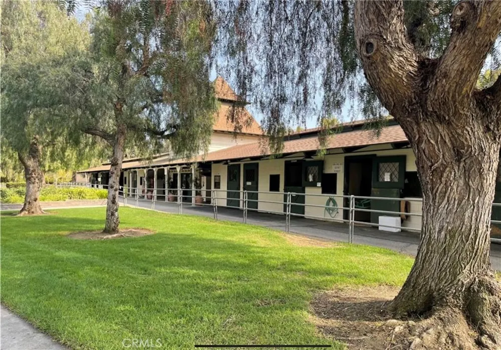 4001 Calle Sonora #2E Laguna Woods, CA 92637
