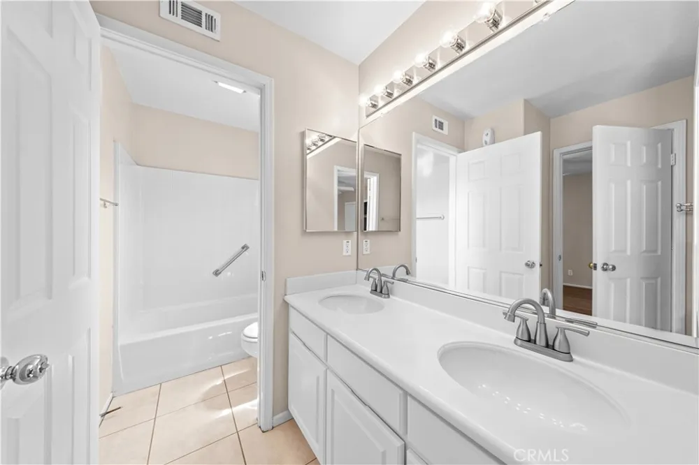 11625 Maynard Avenue Tustin, CA 92782