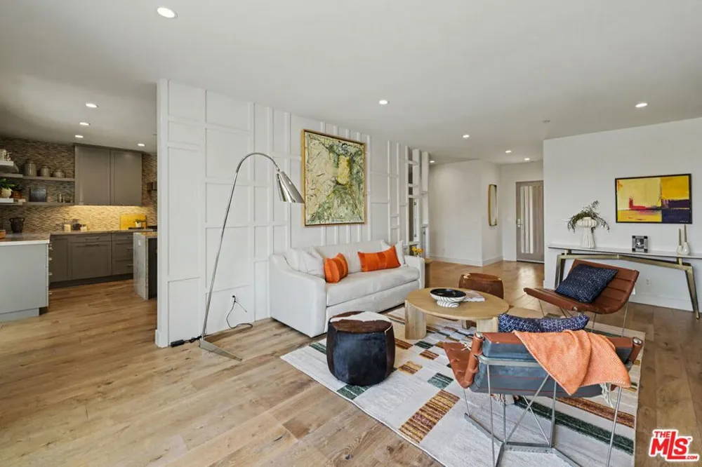 922 Berkeley Street Santa Monica, CA 90403