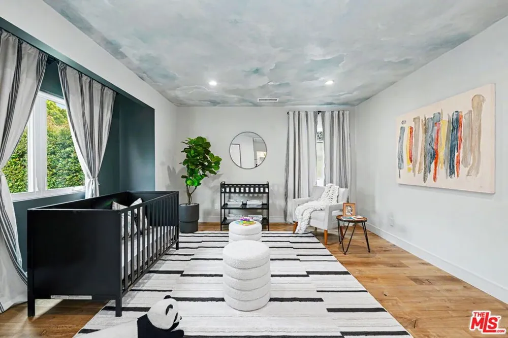 922 Berkeley Street Santa Monica, CA 90403
