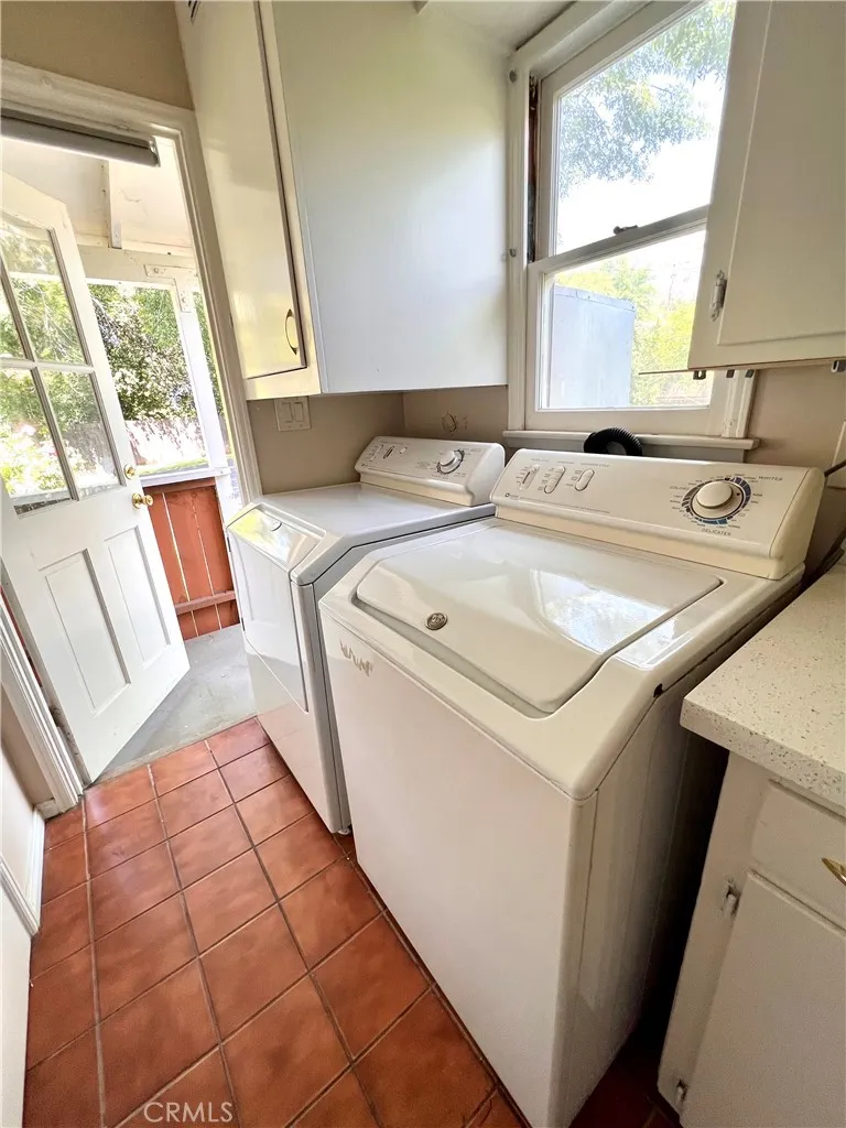 1855 Sharon San Marino, CA 91108