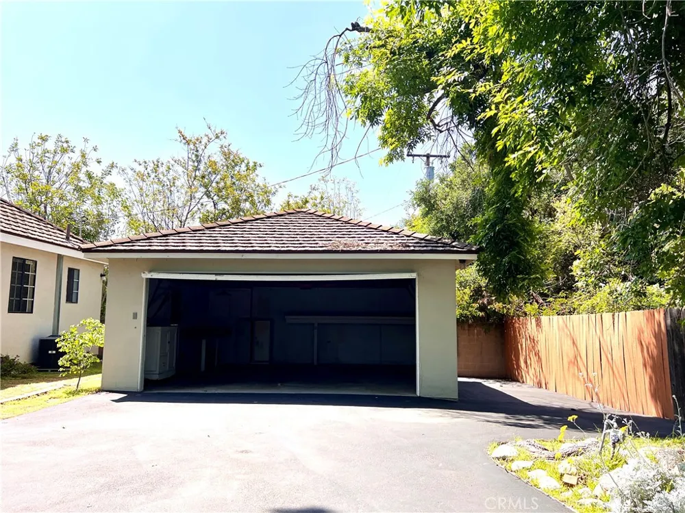 1855 Sharon San Marino, CA 91108