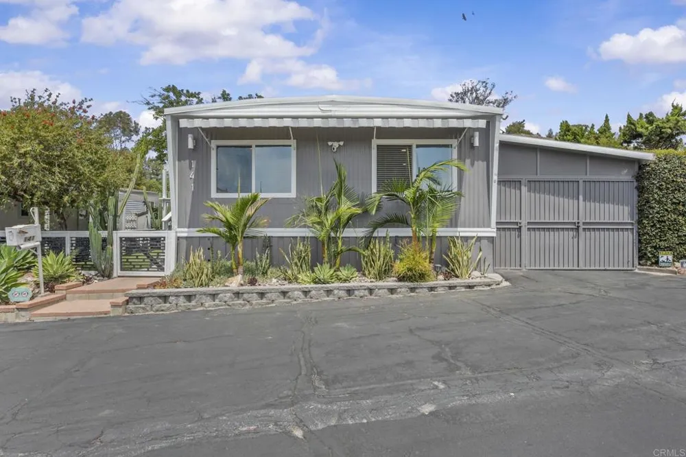 351 E Bradley Ave Spc 141 El Cajon, CA 92021