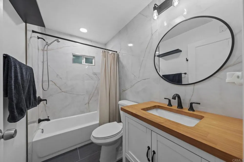 351 E Bradley Ave Spc 141 El Cajon, CA 92021