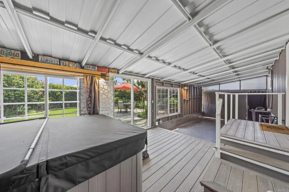 351 E Bradley Ave Spc 141 El Cajon, CA 92021