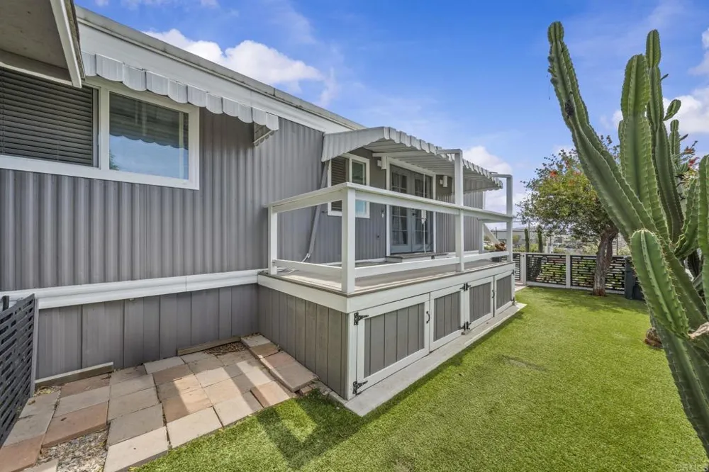 351 E Bradley Ave Spc 141 El Cajon, CA 92021