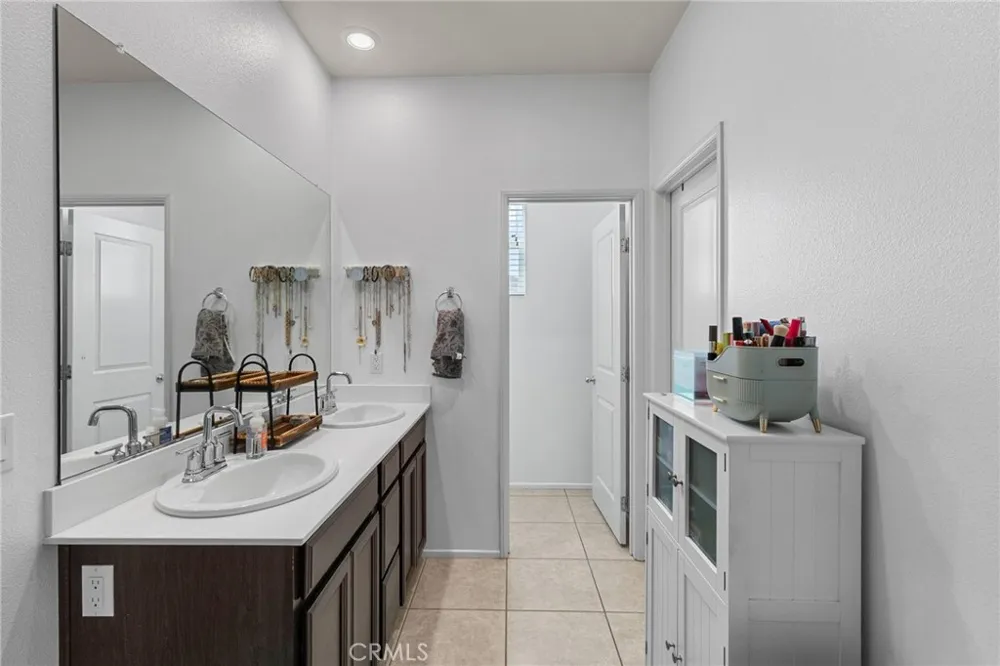 1171 Poinsettia Cir Calimesa, CA 92320
