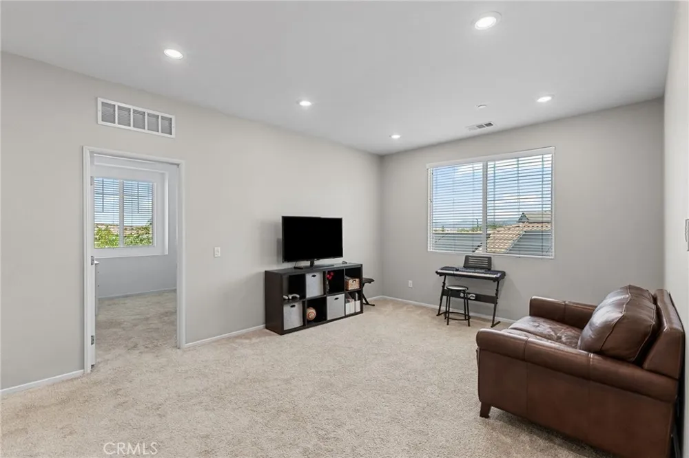 1171 Poinsettia Cir Calimesa, CA 92320