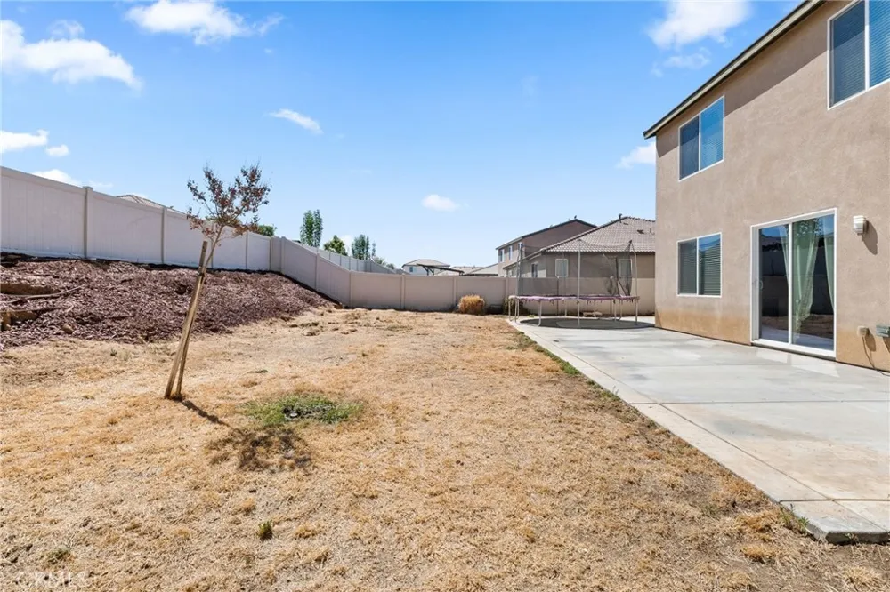 1171 Poinsettia Cir Calimesa, CA 92320