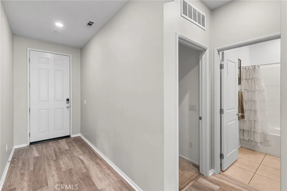 1171 Poinsettia Cir Calimesa, CA 92320