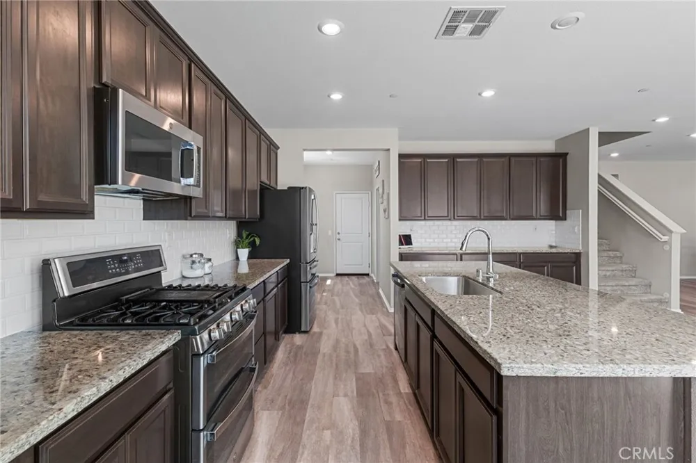 1171 Poinsettia Cir Calimesa, CA 92320