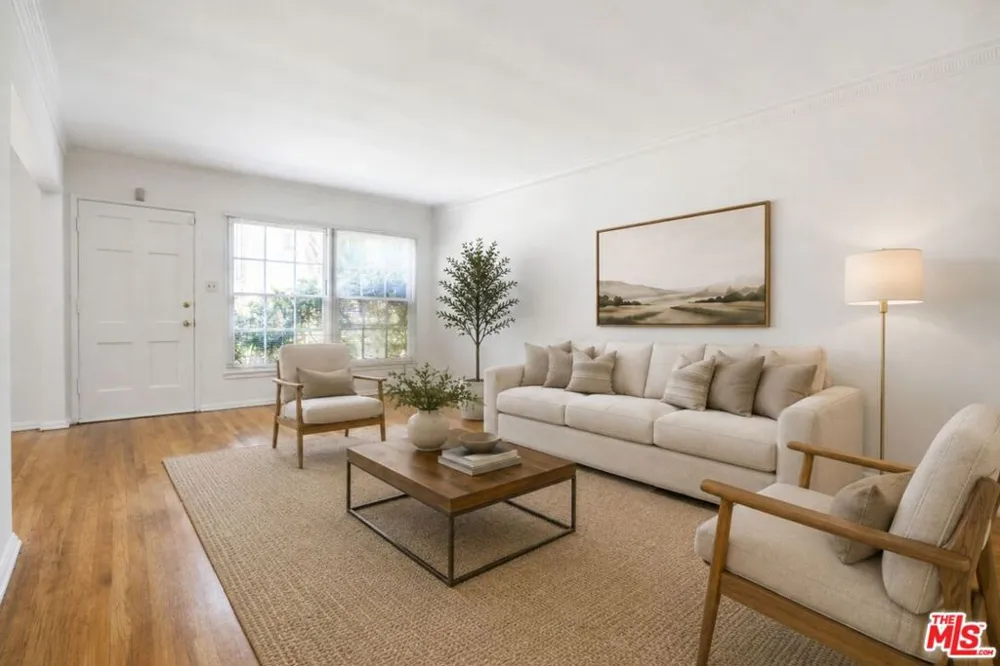 8551 Holloway Drive #3/4 West Hollywood, CA 90069