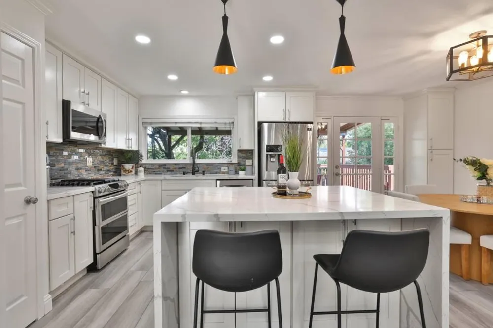 1619 Hallbrook Drive San Jose, CA 95124