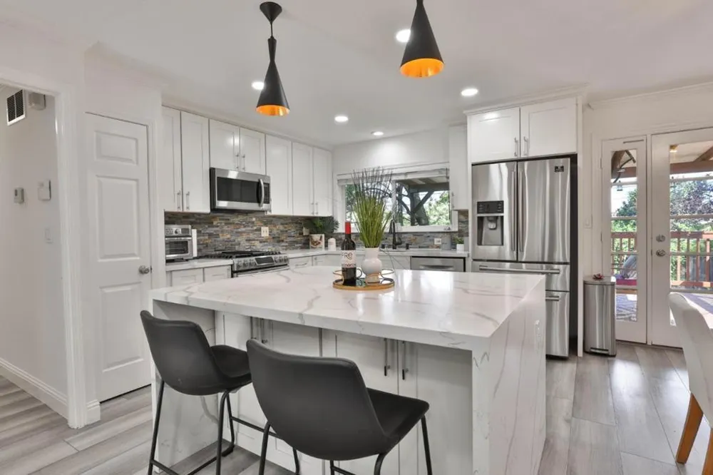 1619 Hallbrook Drive San Jose, CA 95124