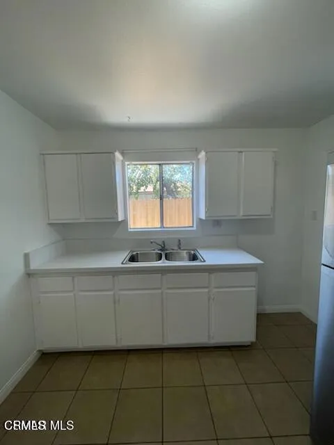 1235 1235,1241,1247 Clavel Avenue Ventura, CA 93004