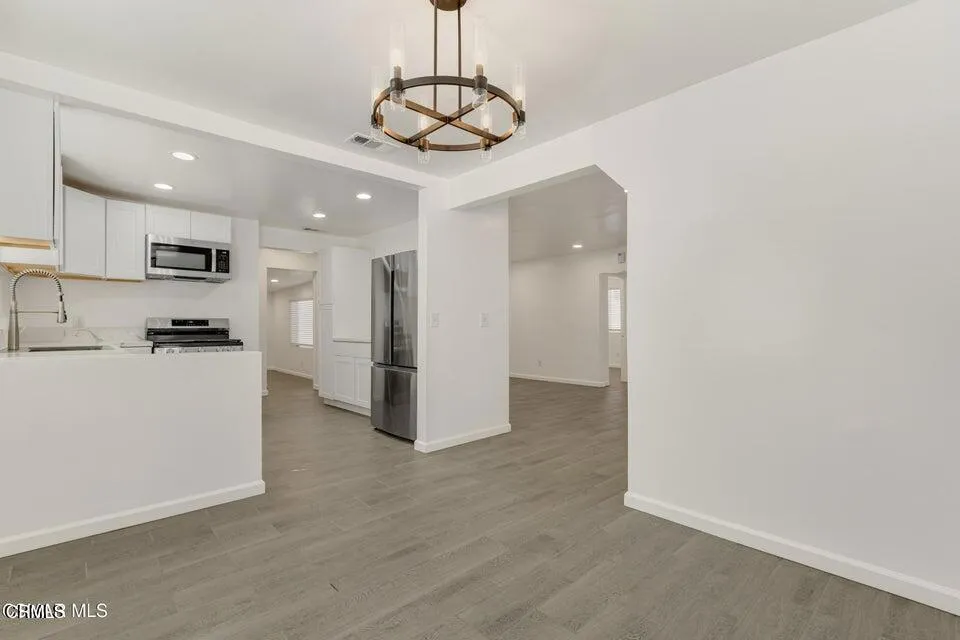 1235 1235,1241,1247 Clavel Avenue Ventura, CA 93004