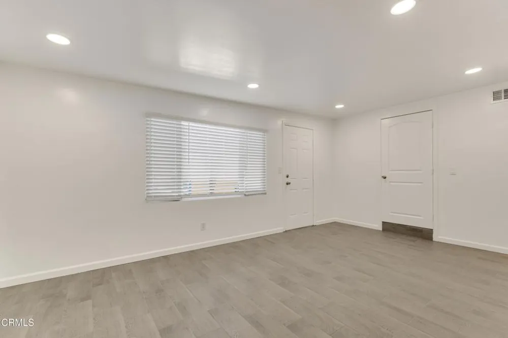1235 1235,1241,1247 Clavel Avenue Ventura, CA 93004